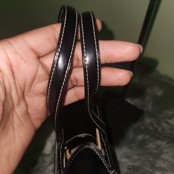 EUC Kate Spade Mini Handbag - Picture 4 of 9